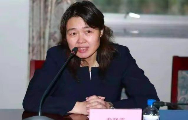 随着剧集播出日期将近，官方又释出了一组全新人物海报。